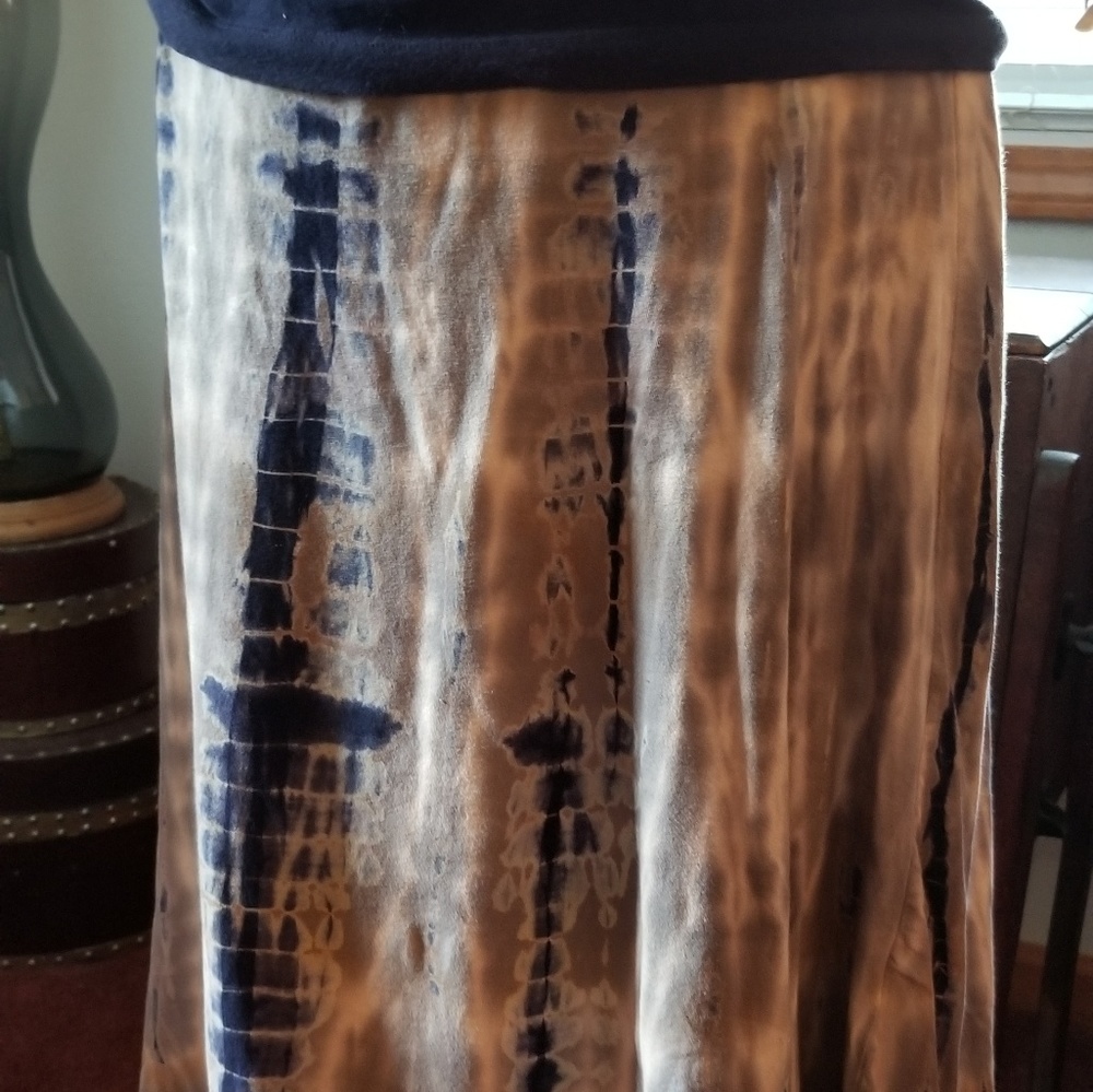 Tryst Skirt